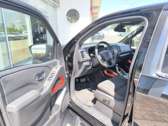 Foto Nummer 11: NISSAN Frontier